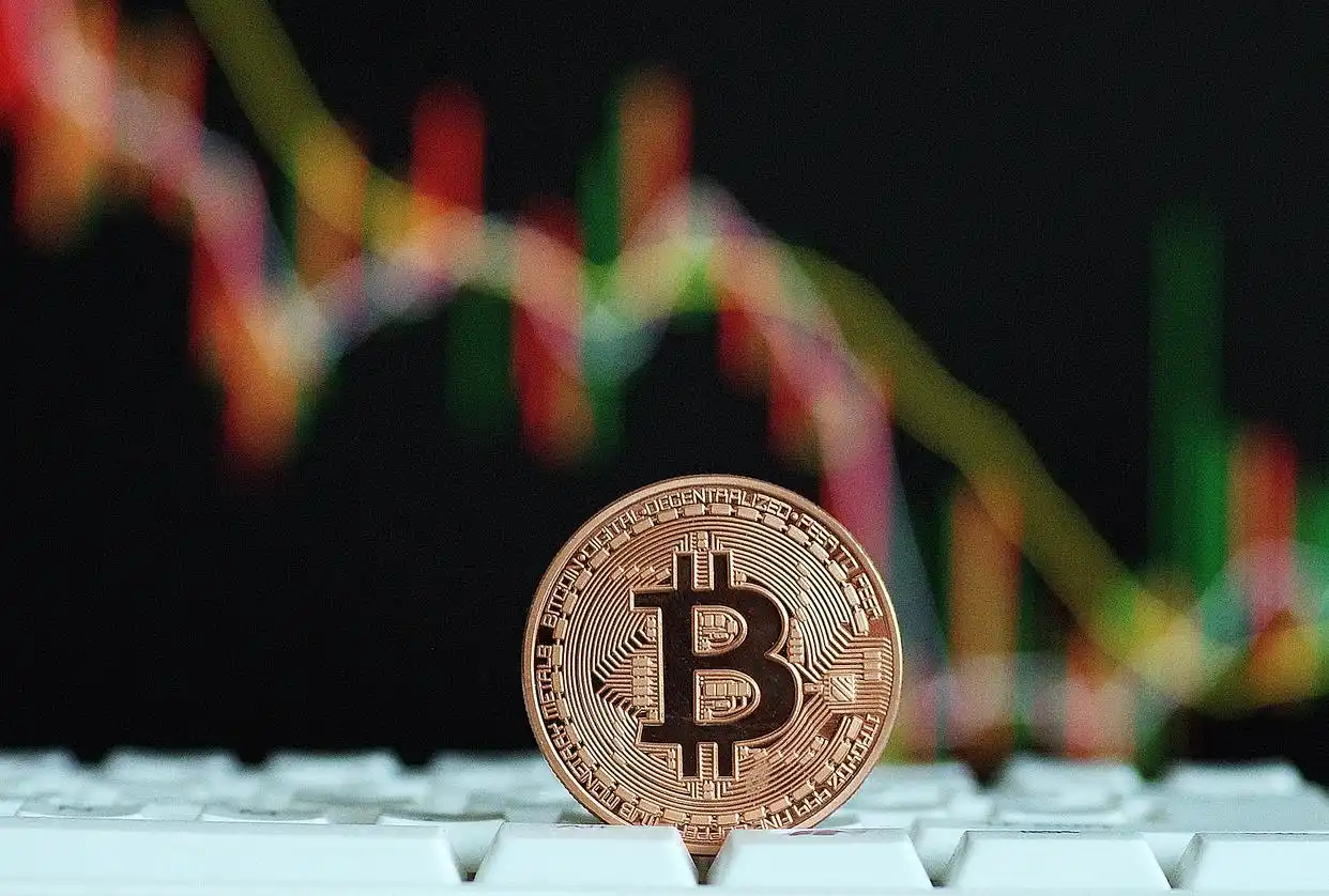关于安币app官方的实拍记录，干净整洁的场景